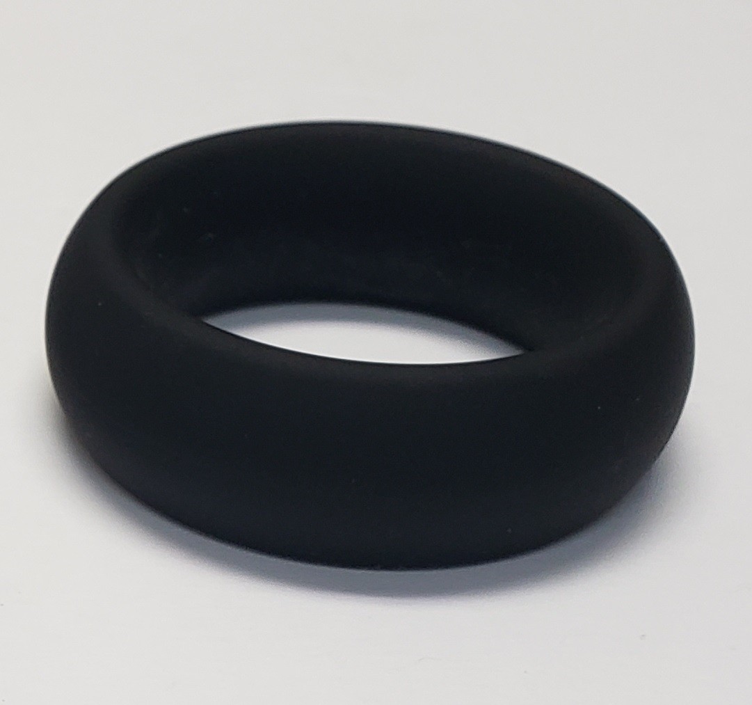 WIDE SILICONE DONUT RING BLACK 1.5 " - Click Image to Close