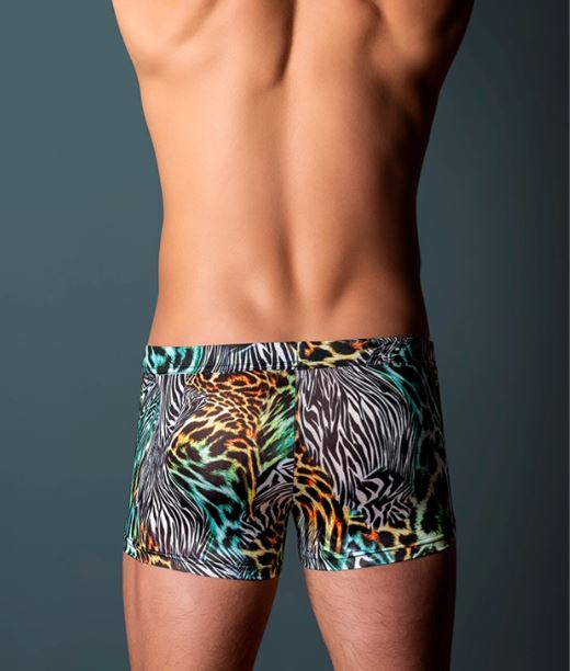 GO WILD! UPLIFT SHORT MULTI LARGE