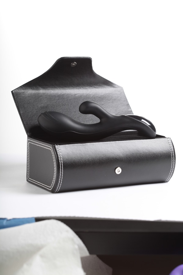 RECHARGED COLLECTION THE RENEW BLACK